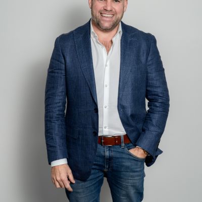 The Canberra agent who almost quit before closing 1000 deals