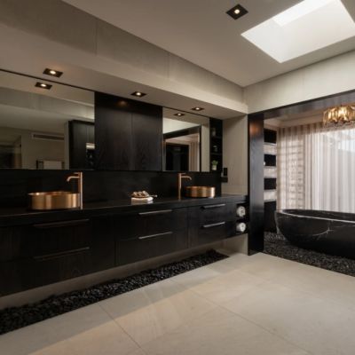 Inside an opulent Brisbane penthouse with a 1000kg bathtub