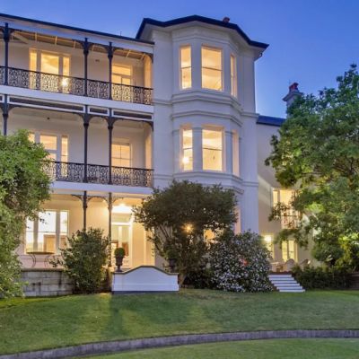 Billionaire audio king lists historic Potts Point mansion for $30m