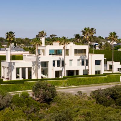 Goldman Sachs exec asks $22m for Melbourne trophy home with two pools