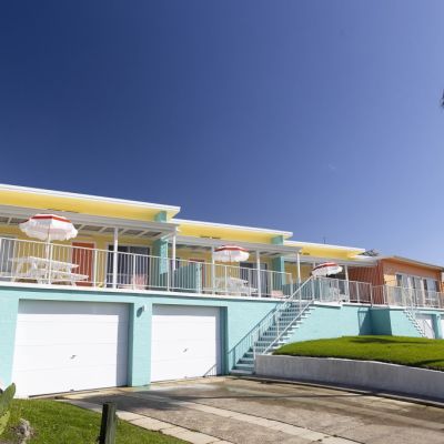 Retro revival: Palm Springs-style unit block hits the market on NSW north coast