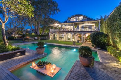 Prestige home vendors warned to stop holidaying and hit the market now