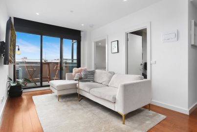 First-home buyer trying to beat the rush snaps up Coburg unit sight-unseen