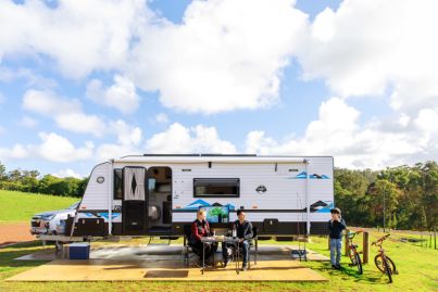 Young Aussies hit the road in caravans as grey nomads take a back seat