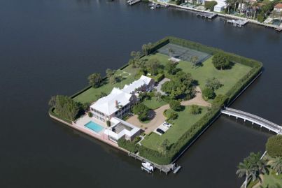 Palm Beach mansion on an island for sale with $290 million price tag