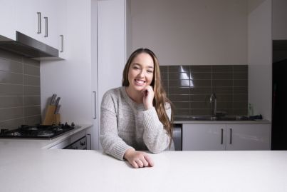'More bang for your buck': Rising rent in Canberra forces tenants across the border