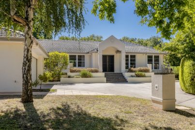 Canberra auctions: Yarralumla home sells for $3.3 million after passing in