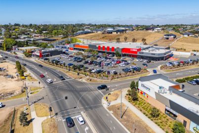 Regional shopping centre trades at sharp yield as offshore demand deepens