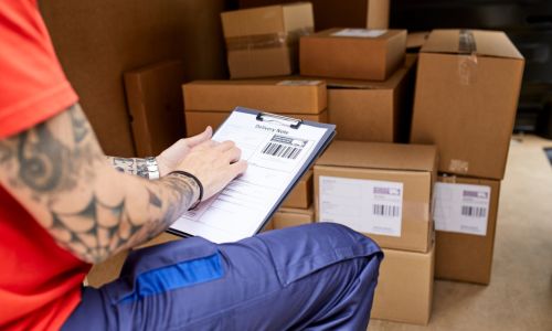 'This is a red flag': What to look for when hiring a removalist