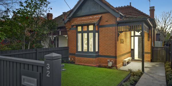 Not Always The Solution How To Modernise A Brick Home Without