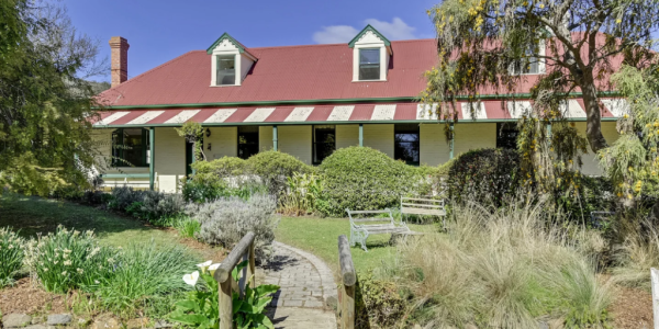 Seven Bed And Breakfast Properties For Sale In Tasmania