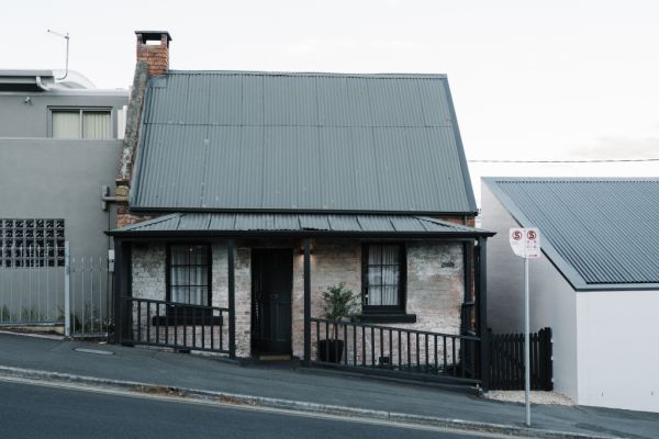 Before And After How Captains Cottage Was Transformed In Eight Days