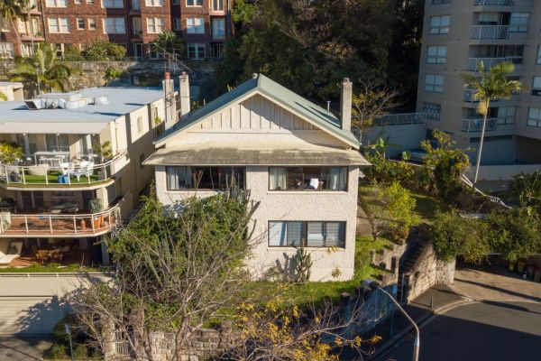 Developer Theo Onisforou Lists His Grand Elizabeth Bay Terrace Plans For 15 Million