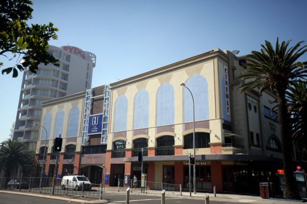 Hoyts saves Cronulla Theatre from closure and plans $6 million renovation
