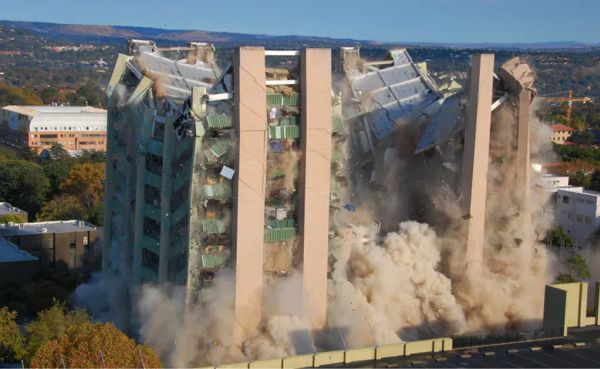 What happens to skyscrapers when they reach their use-by date?