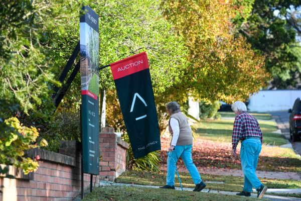 Administrators Appointed At The Agency Group Over Outstanding Debt