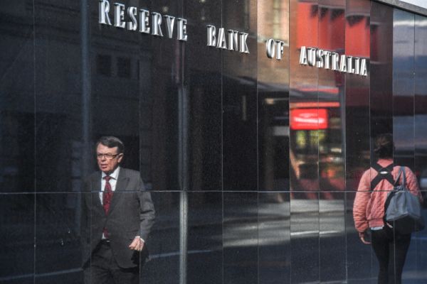 Rba Holds Cash Rate Steady At 0 25 Per Cent But Unemployment Weighs On Property Prices
