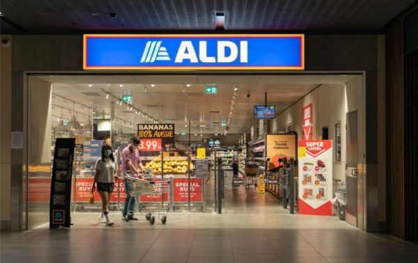 The rise and rise of Aldi: two decades that changed supermarket shopping in Australia
