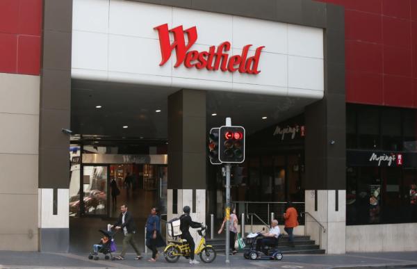 Scentre buckles on reporting wage theft, workers