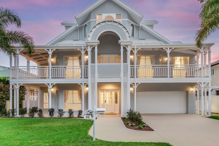56 Bollard Circuit, Clear Island Waters QLD 4226