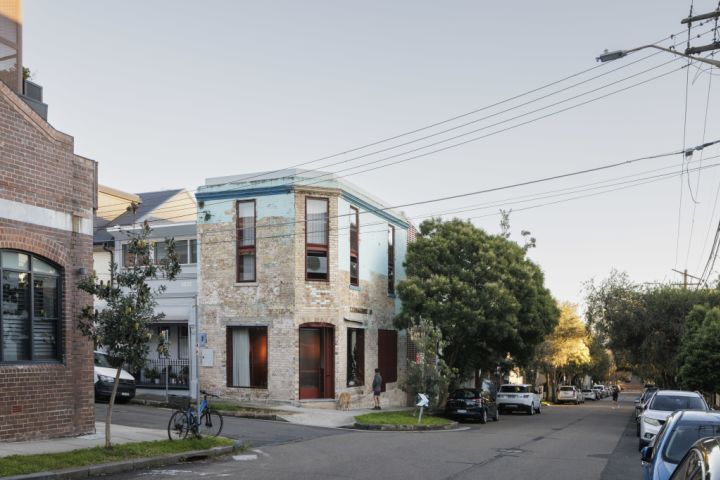 Inside a restored Sydney corner store: How a 19th-century shop became a modern Camperdown home