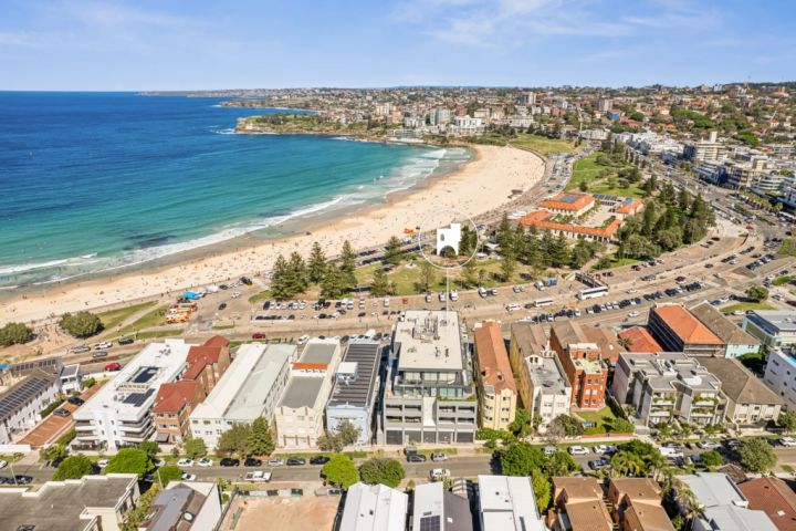 Westfield heiress lists Bondi beachfront apartment for eight-figure price