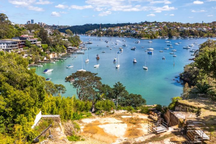 Sydney couple sells last slice of vacant waterfront estate they once called home