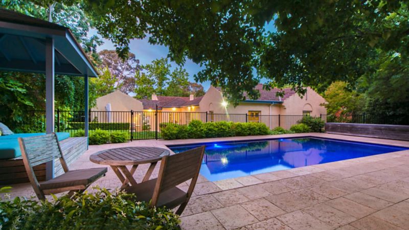 Top 10 summer dream homes to rent in Canberra and the surrounding NSW region
