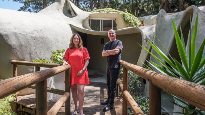 No corners, all curves: The sculptural home that had its owners hooked
