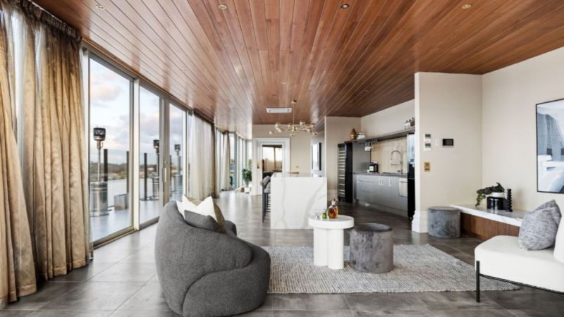 Melbourne home with a Hollywood Hills-style rooftop nightclub dances off the market