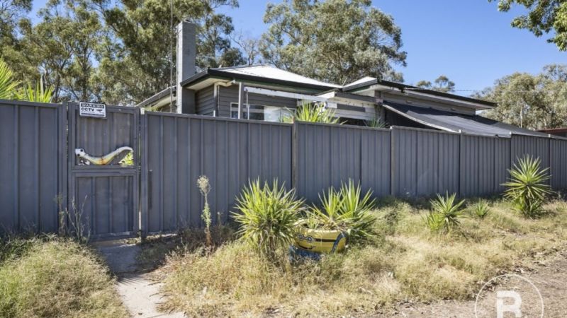 Aussie home 'priced for a quick sale' is under offer