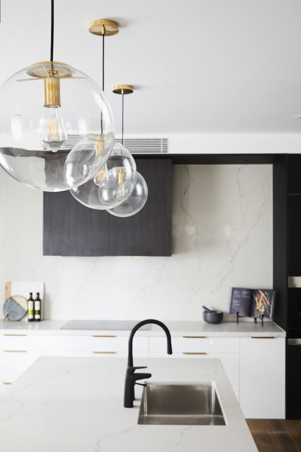 The judges loved the structural range hood. Photo: Channel Nine Photo: Channel Nine