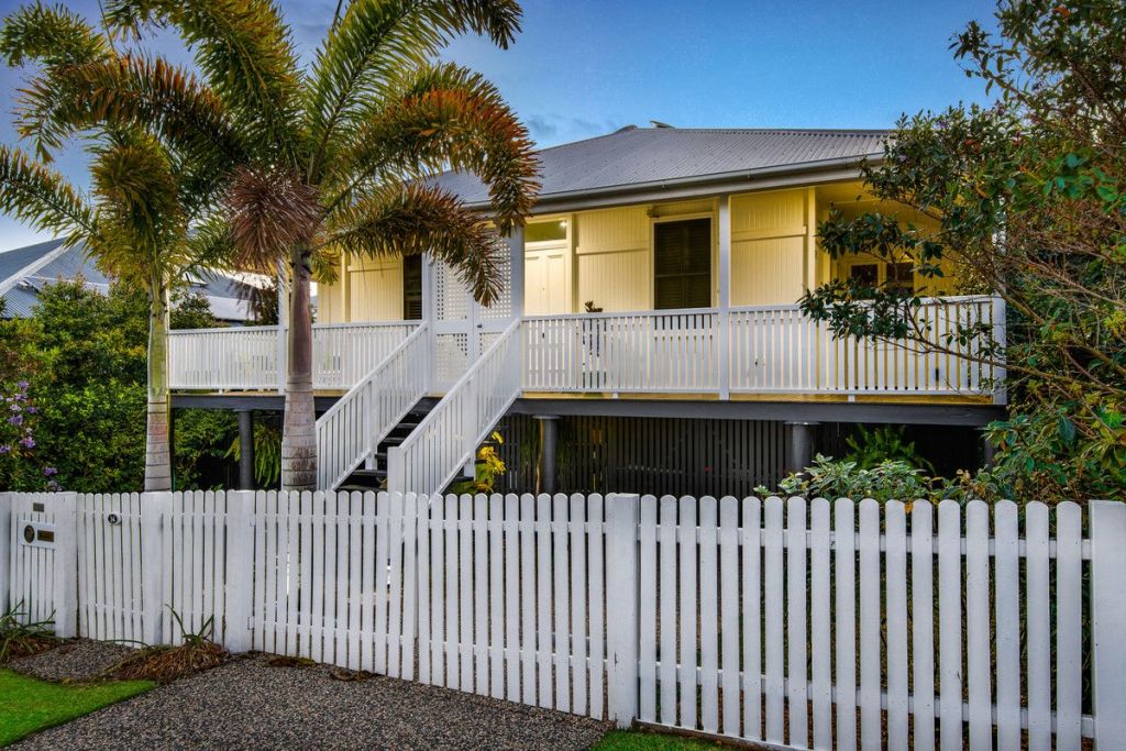 Sandgate is full of  beautiful old Queenslander homes.