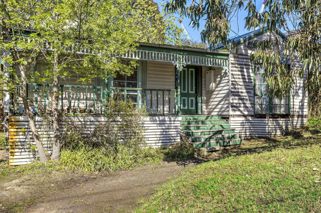 This Glen Waverley home sold to a developer late last year. Photo: undefined