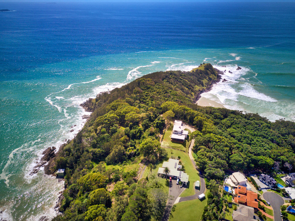 This 'phenomenal' coastal town in NSW has a secret side