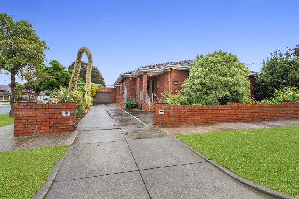 80 Roberts Street, West Footscray, doesn't have the weatherboards, but it otherwise fits most of Mr Fregonese's criteria. Photo: Ray White Photo: Ray White