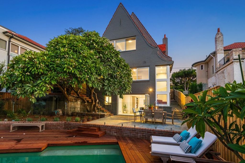 14 Fernhurst Avenue, Cremorne sold for the suburb's median house price of $2.75 million earlier this year.