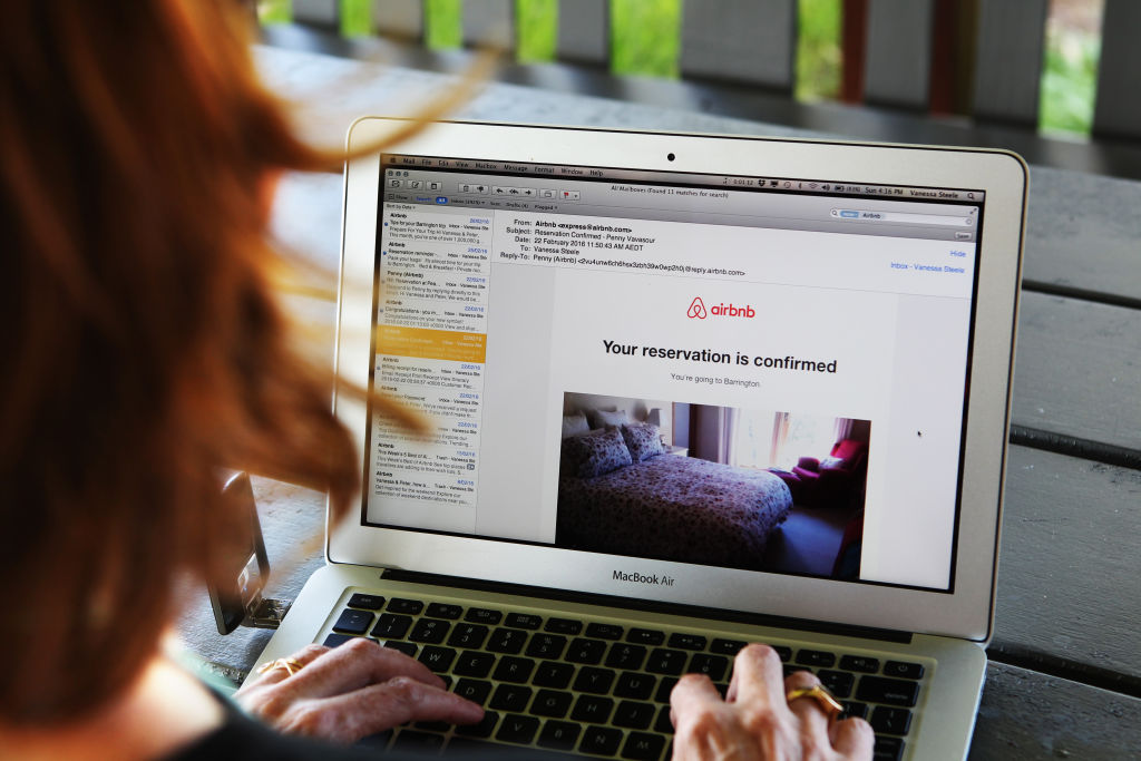 'Airbnb hotspots' reduce long-term rentals in Sydney and Melbourne