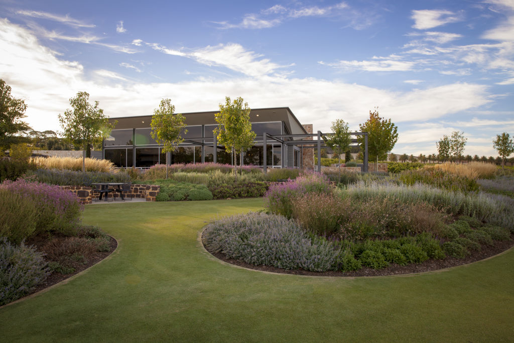 For those in dry places, Herbaceous perennials are a great choice. Photo: Simon Griffiths Photo: Simon Griffiths