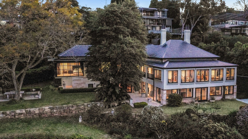 'Chinese Gatsby' Sam Guo sells Hunters Hill mansion