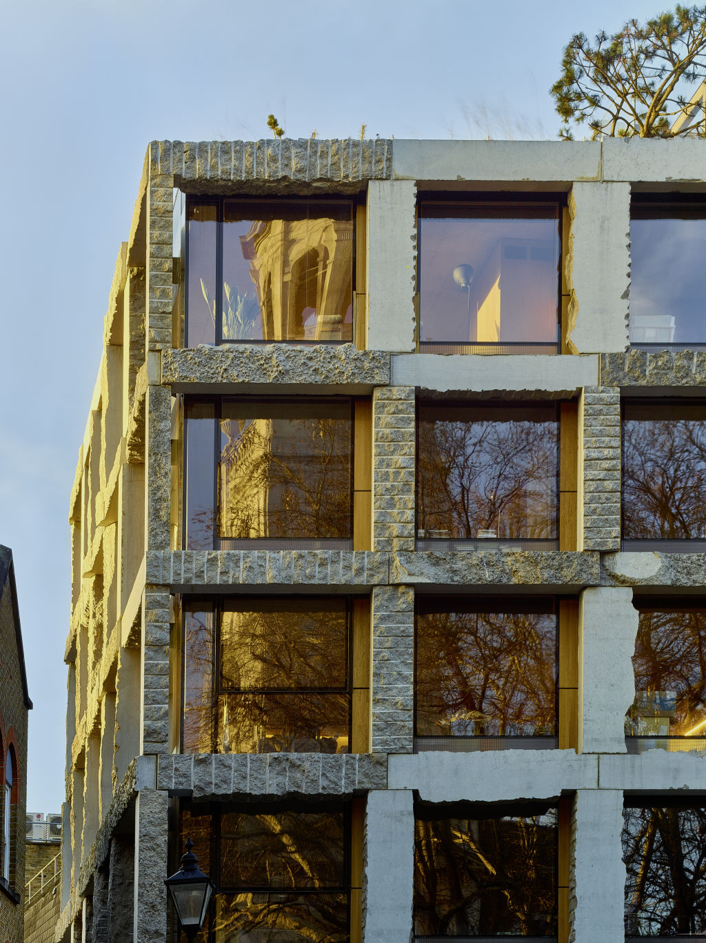 1024px x 1367px - It stands out like a sore thumb': The award-winning building in London now  facing the wrecking ball
