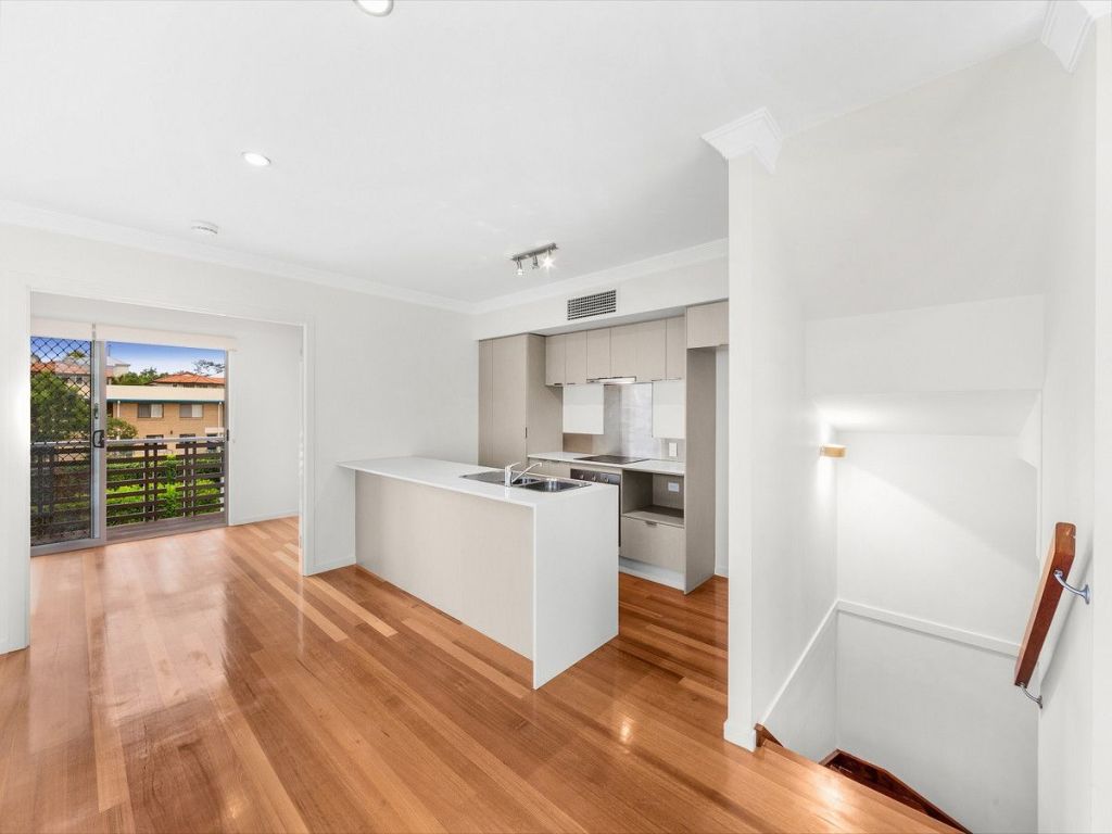 2/80 Plimsoll Street, Greenslopes. Photo: Place Annerley