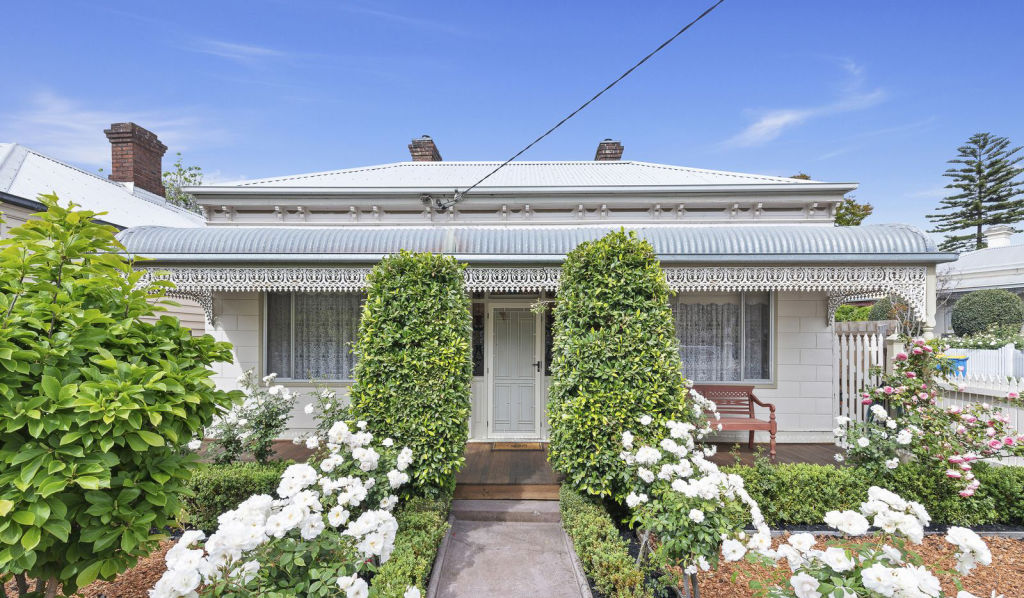 18 Brook Street, Hawthorn. Photo: Biggin &amp; Scott Photo: Biggin & Scott