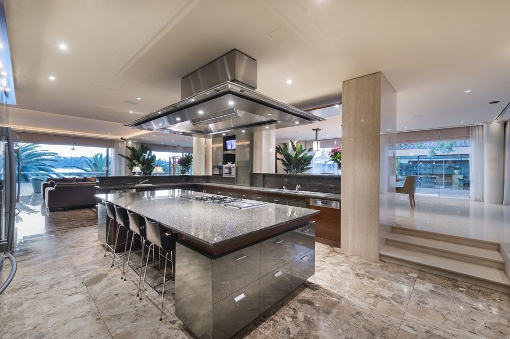 The Perth mansion has been extensively renovated. Photo: William Porteous Properties International