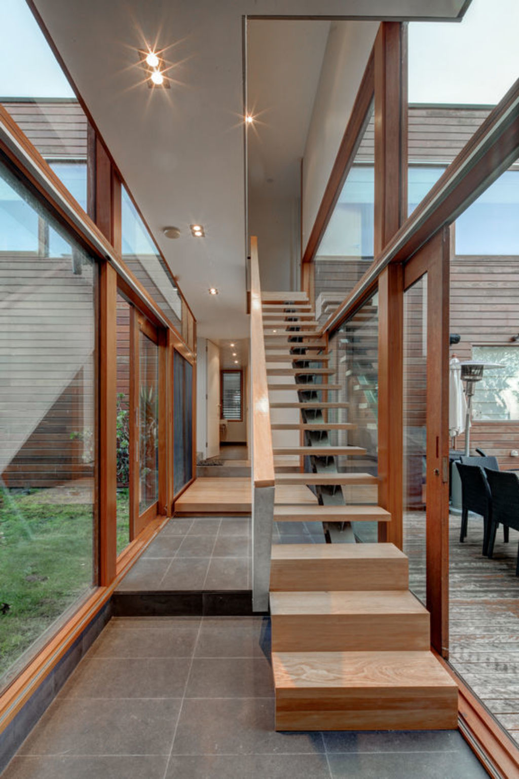 Light, bright, clean and airy spaces are great for mental clarity. Photo: Stocksy