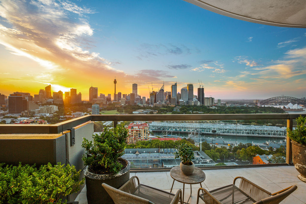 Sutton family's $12m penthouse tests strength of Potts Point's trophy market