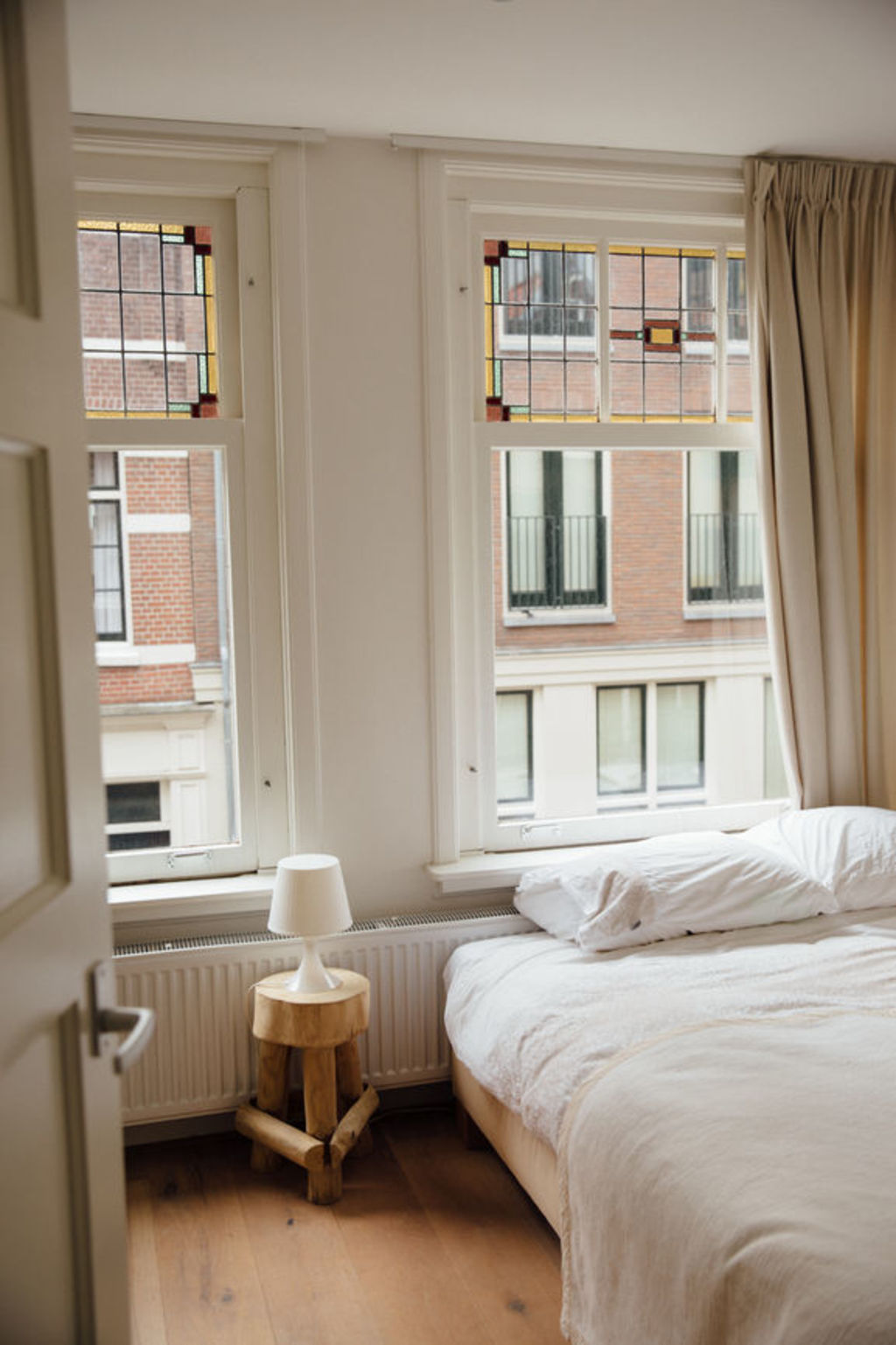 A light alarm gives the illusion of natural light. Photo: Stocksy