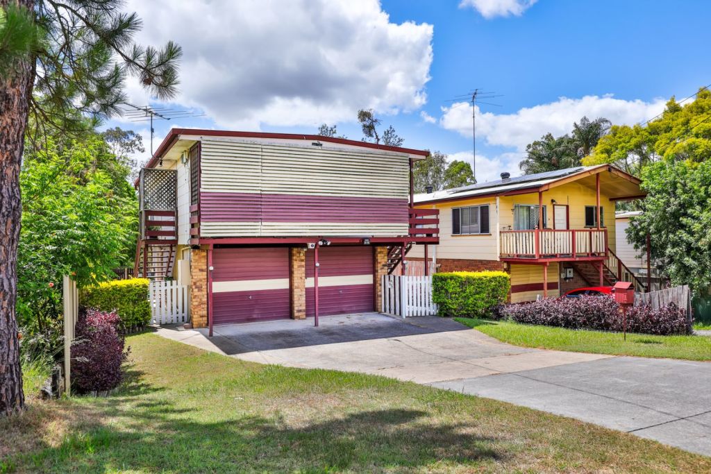15 Hope Street in Kingston is for sale with a bargain price of $265,000 and above.  Photo: Ray White