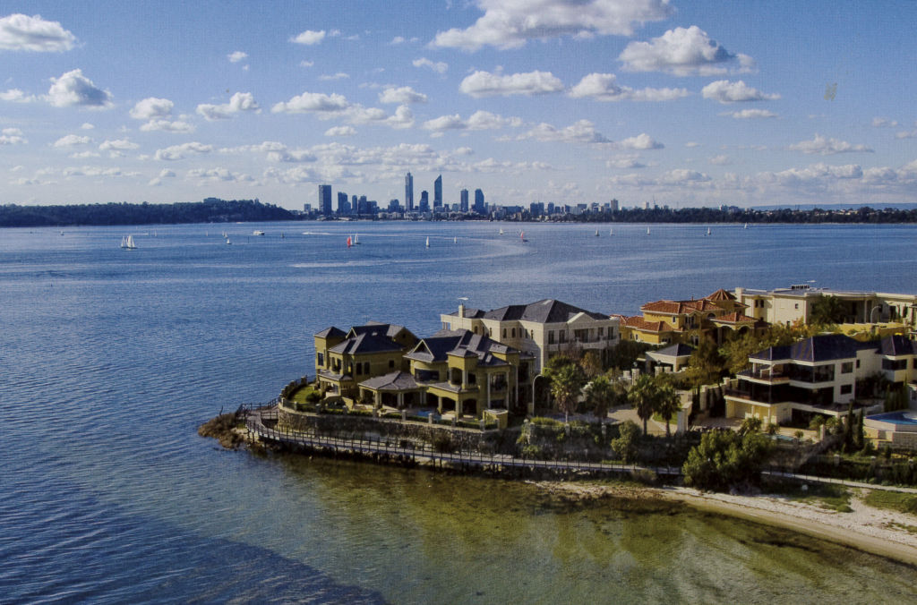 Applecross boasts some of the best views in Perth. But Bicton offers similar amenity at a much lower price.
