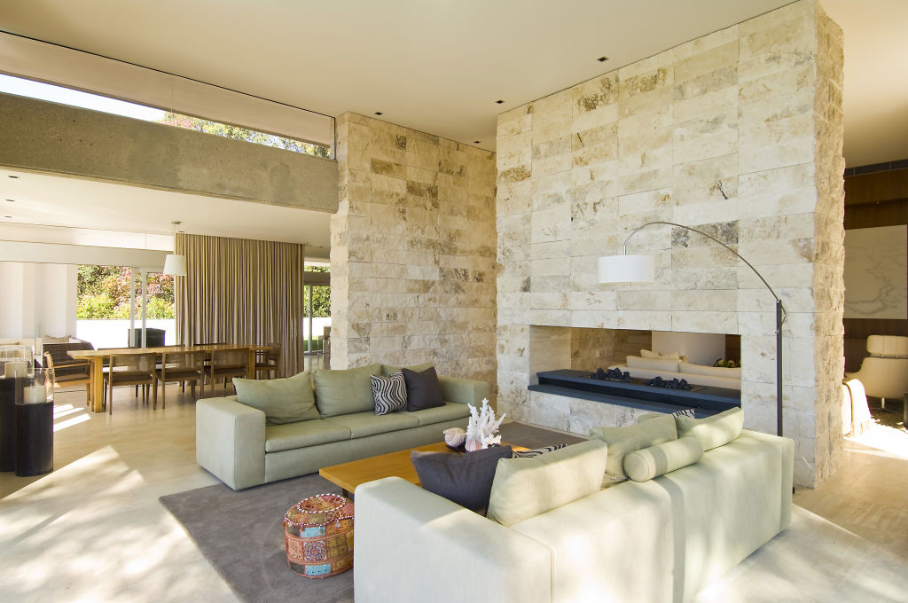 The Ray Fitz-Gibbon residence exchanged for $6.95 million this time around. Photo: Cameron Curdie, Nuance Photography
